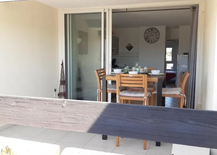 Village Naturiste Electra *